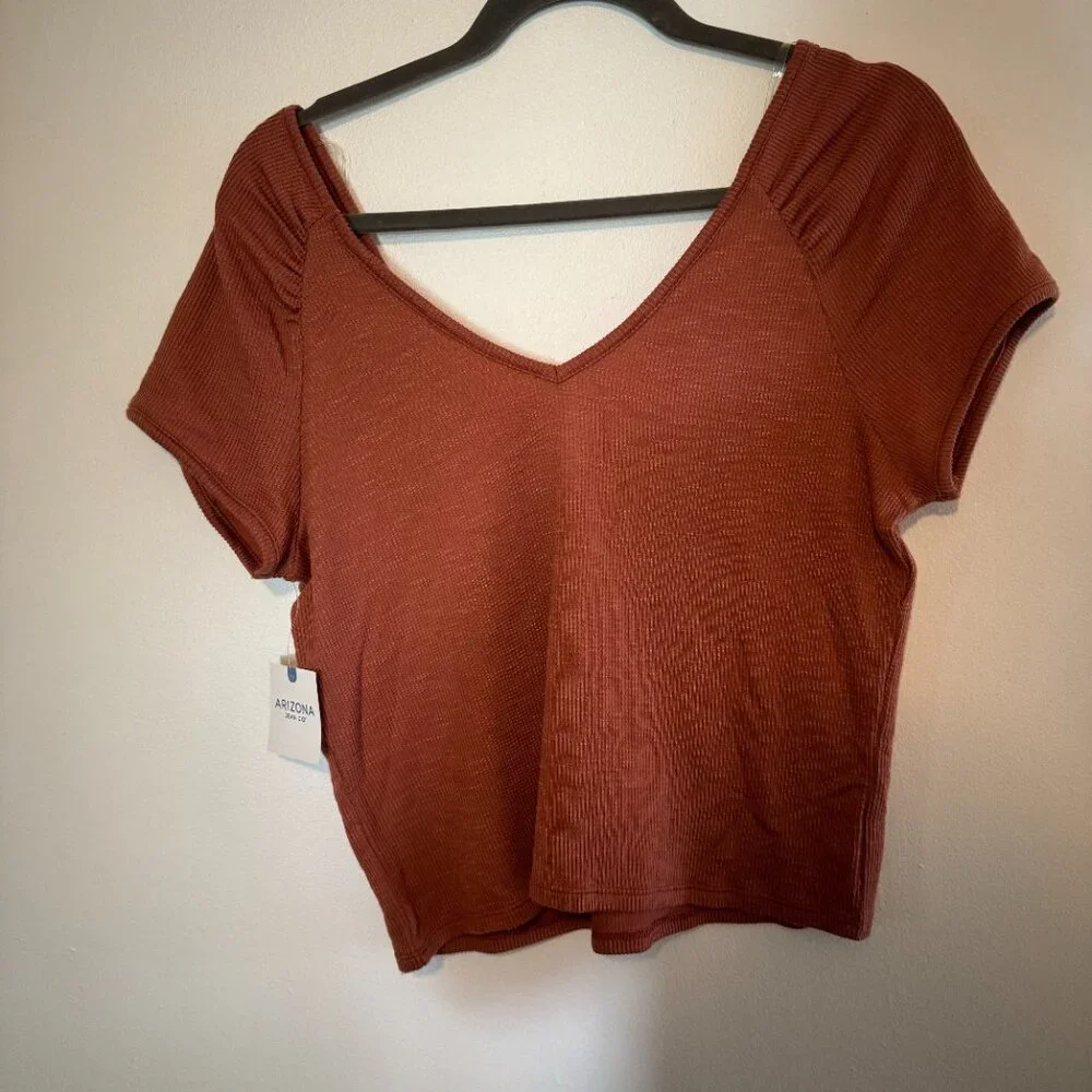 Arizona Jeans Co. Crop Top